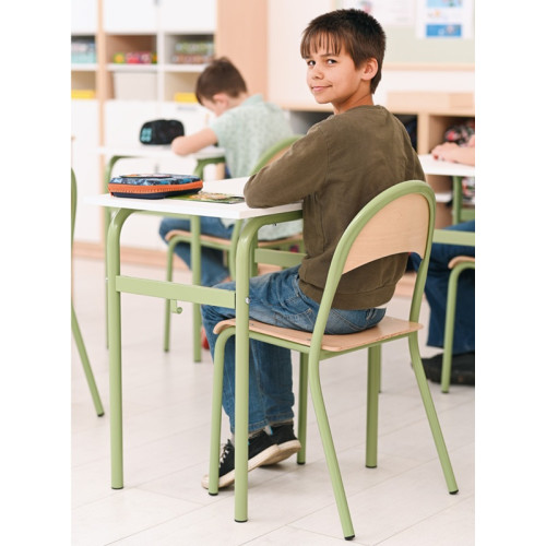 Chaise collectivité empilable  - T5 à T6