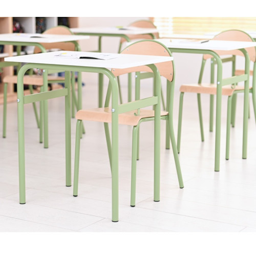 Chaise collectivité empilable  - T5 à T6