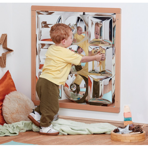 Miroir incassable déformant