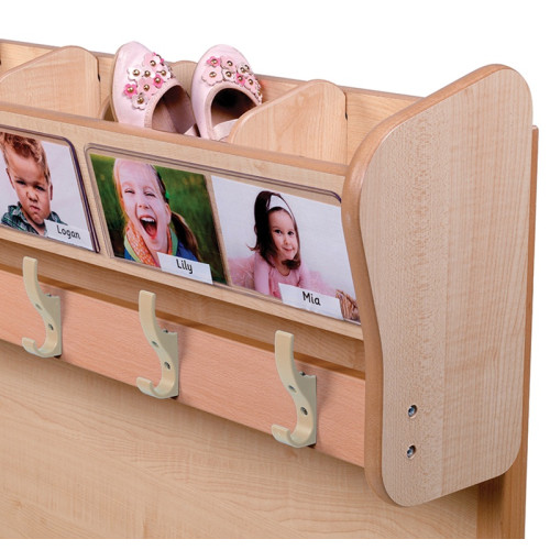 Porte manteau banc et casiers maternelle
