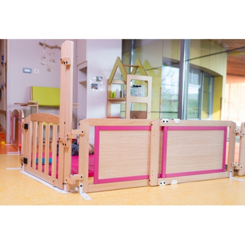 Barrière coulissante crèche