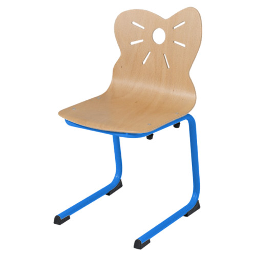 Chaise coque crèche appui sur table