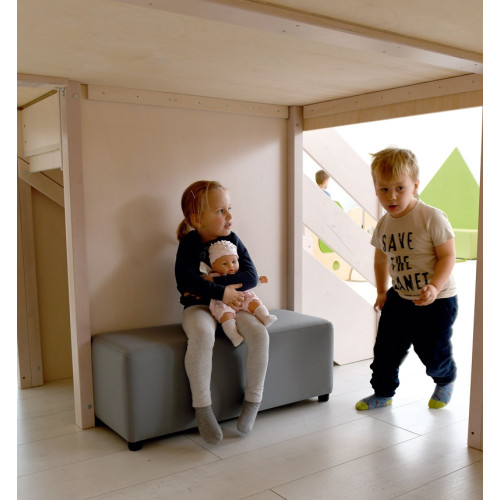 Dessous espace jeux mezzanine