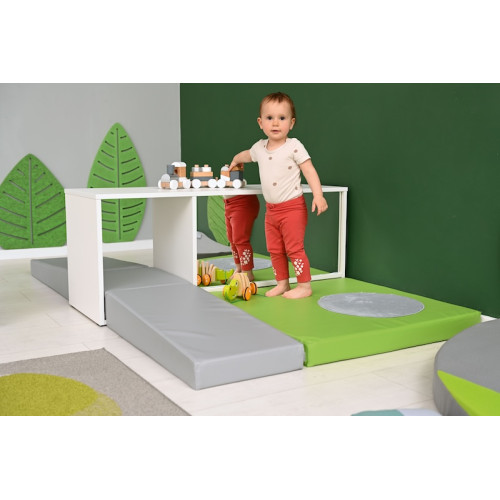 Coin jeu et rangement avec miroir enfant