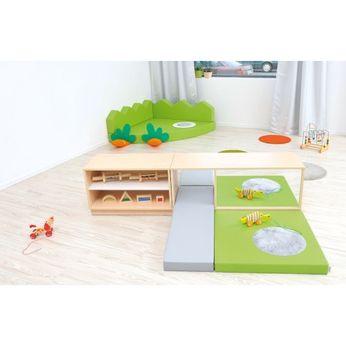 Meuble, miroir et tapis de motricité pour école