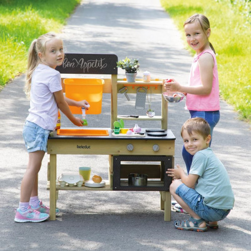 kitchenette pour jardin enfant