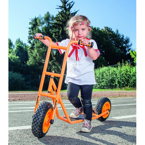 Trottinette enfant collectivité 5 ans