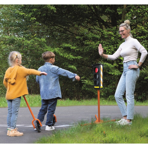 Feu tricolores parcours vélo maternelle