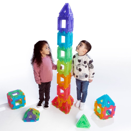 Jeu Polydron pour espace extérieur et intérieur