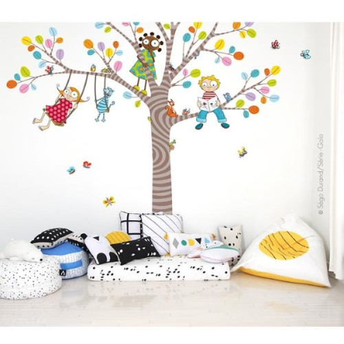 Sticker XL avec un arbre et des enfants
