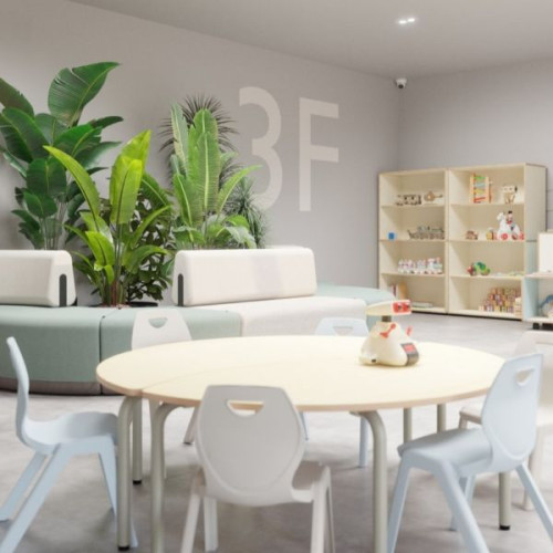 Table YANG dans un espace attente enfant