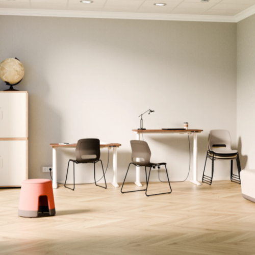 Tables de travail ergonomique dans bureau