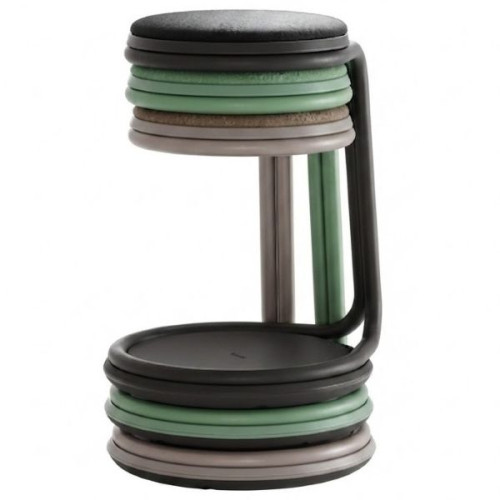 Tabouret empilable sur lui-même