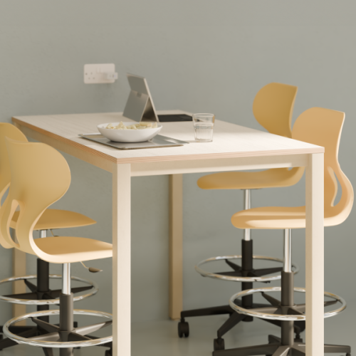 Chaise haute pour la cantine T2 à T7