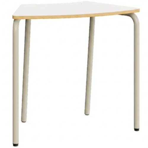 Table 1 personne avec plateau pliable