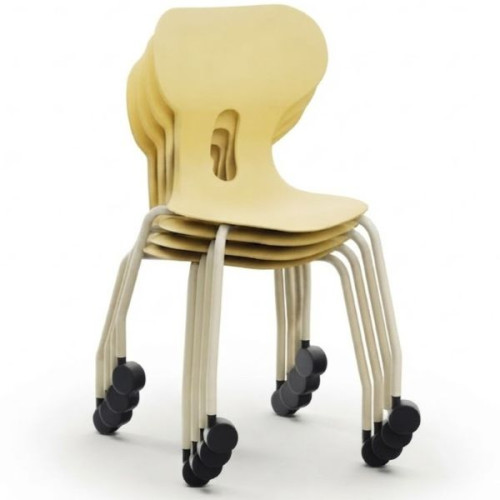 Chaise polypropylène empilable T4 à T6