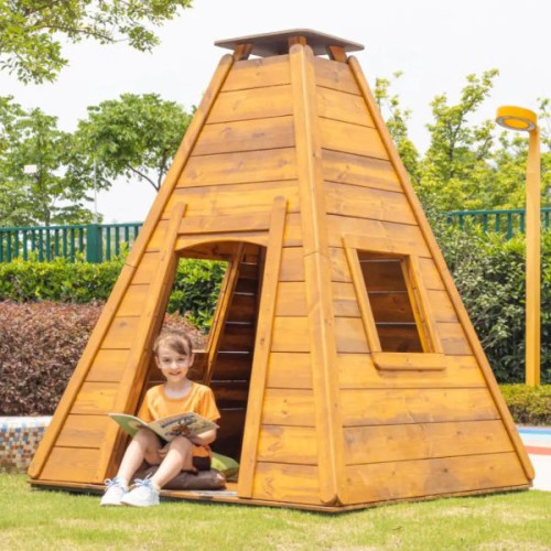 Cabane tipi pour lecture et temps calme