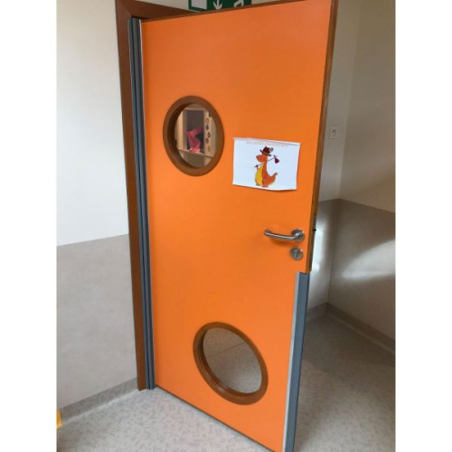 Anti pince doigts porte 1 soufflet installé sur porte