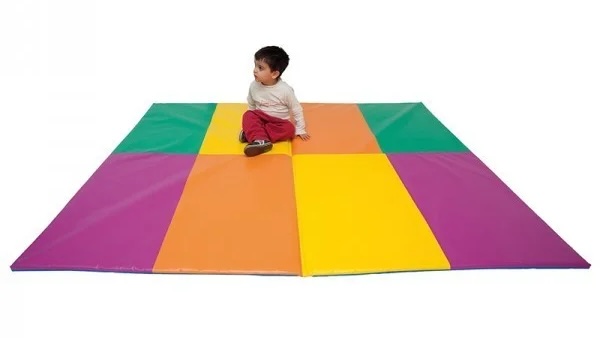 Tapis de gym bébé pliable