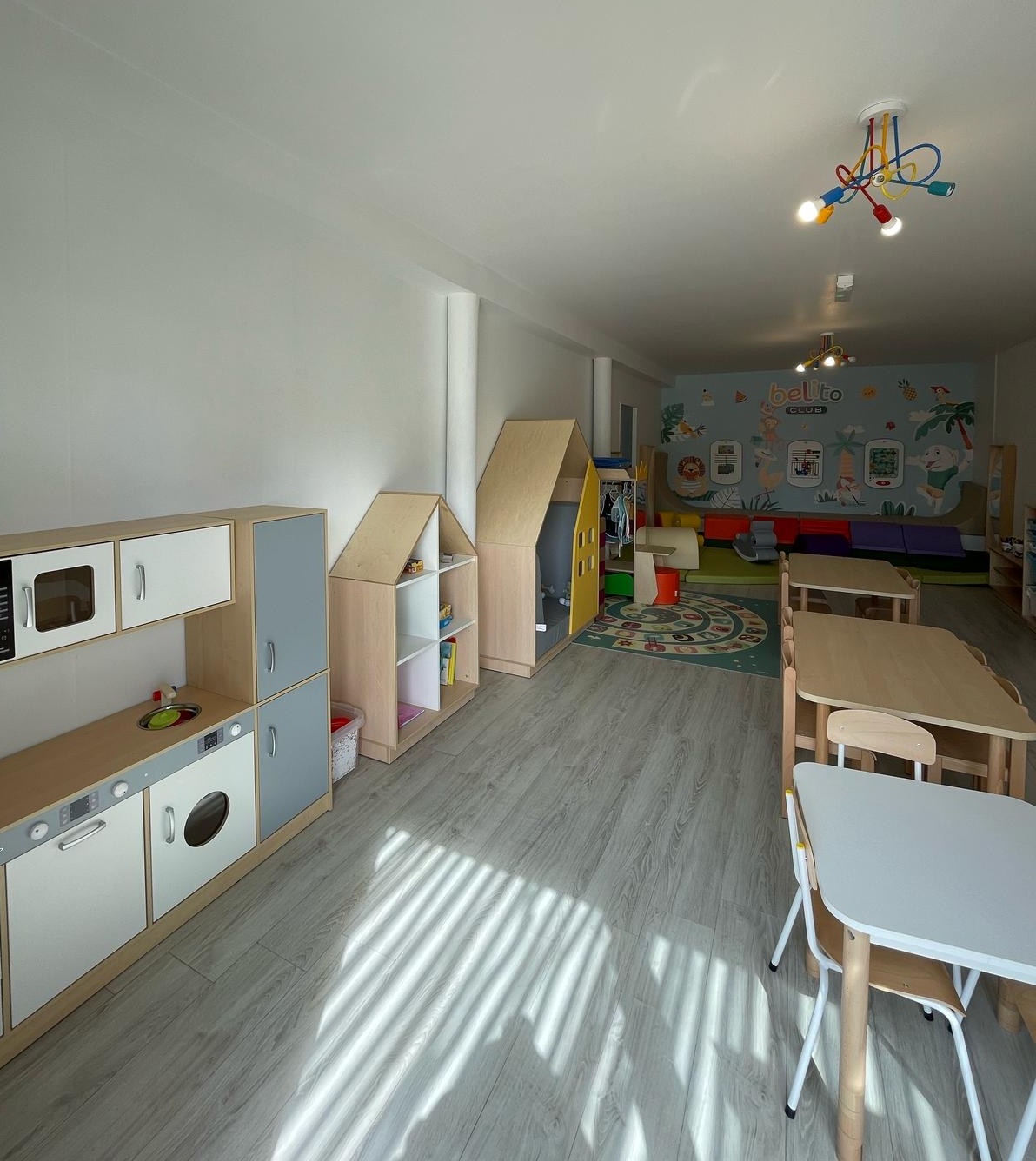 Salle espace enfants 7-10 ans dans camping