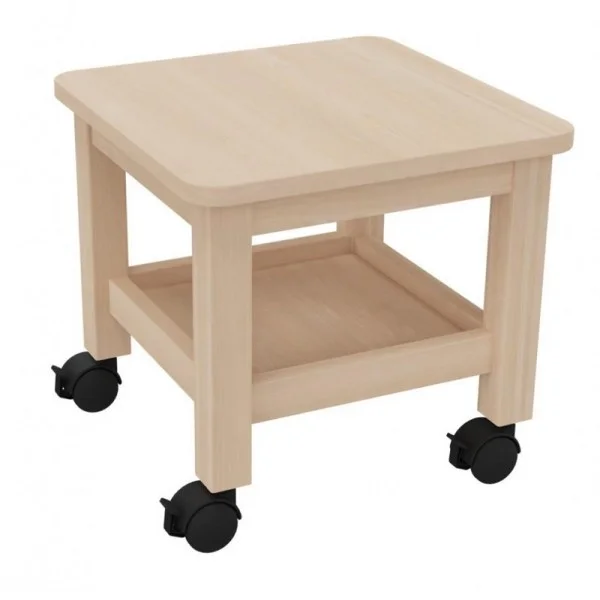 Tabouret à roulettes professionnel en crèche pour auxiliaire petite enfance