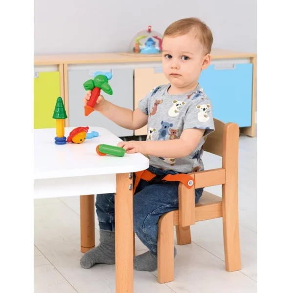Fauteuil crèche en bois avec ceinture de sécurité