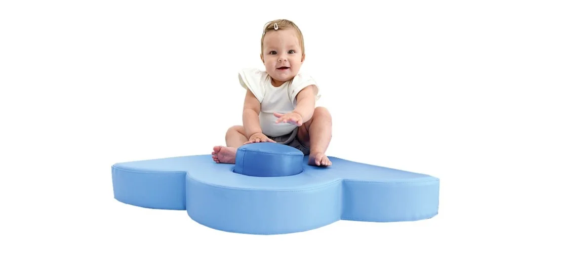 Module de motricité en mousse pour bébé en crèche
