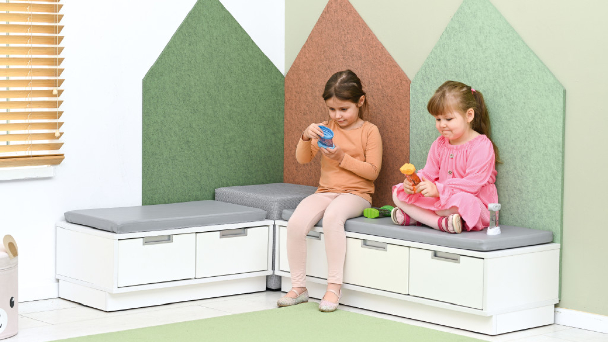 Chaise maternelle, tabouret pour enfants et banquette maternelle : quelles sont les options pour l’aménagement de la salle de classe ?